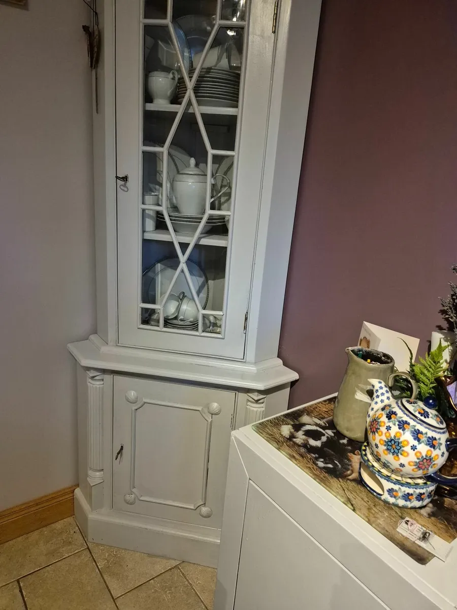 Kitchen furniture - Image 2