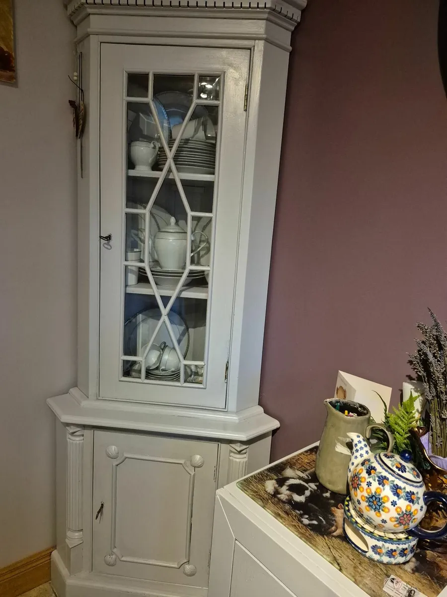 Kitchen furniture - Image 4