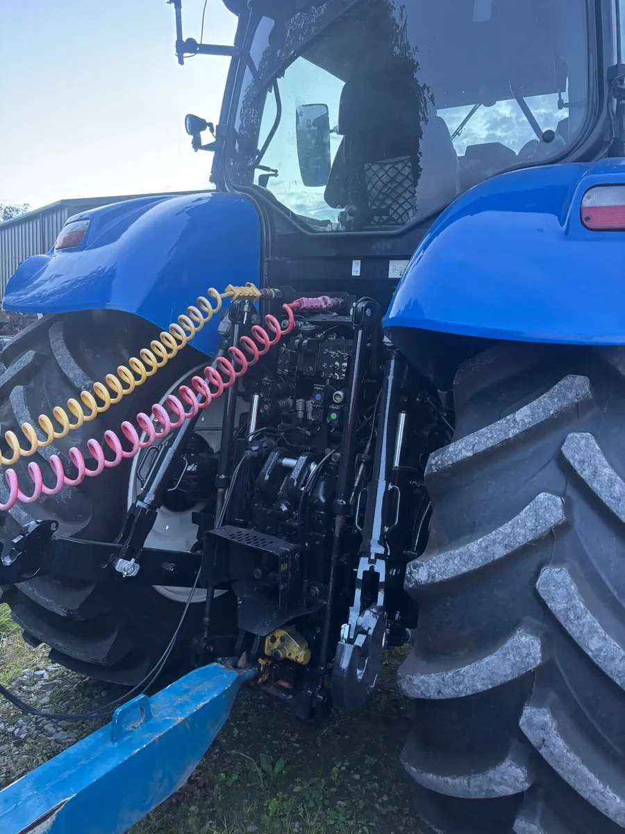 New Holland T7.230 - Image 3