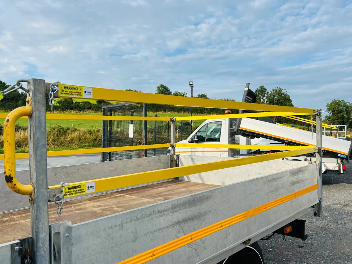 2022 Ford Transit Dropside L4 €18000 ON IRISH REG - Image 4