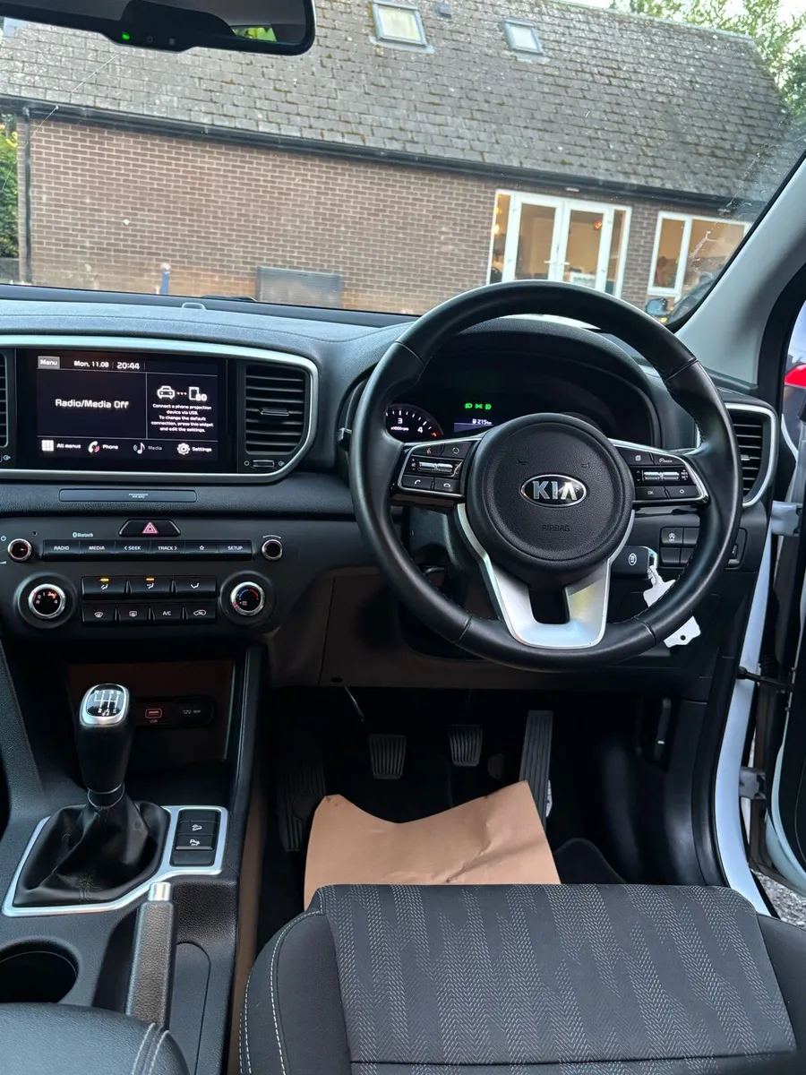 2021 Kia Sportage Diesel Jeep - Image 4