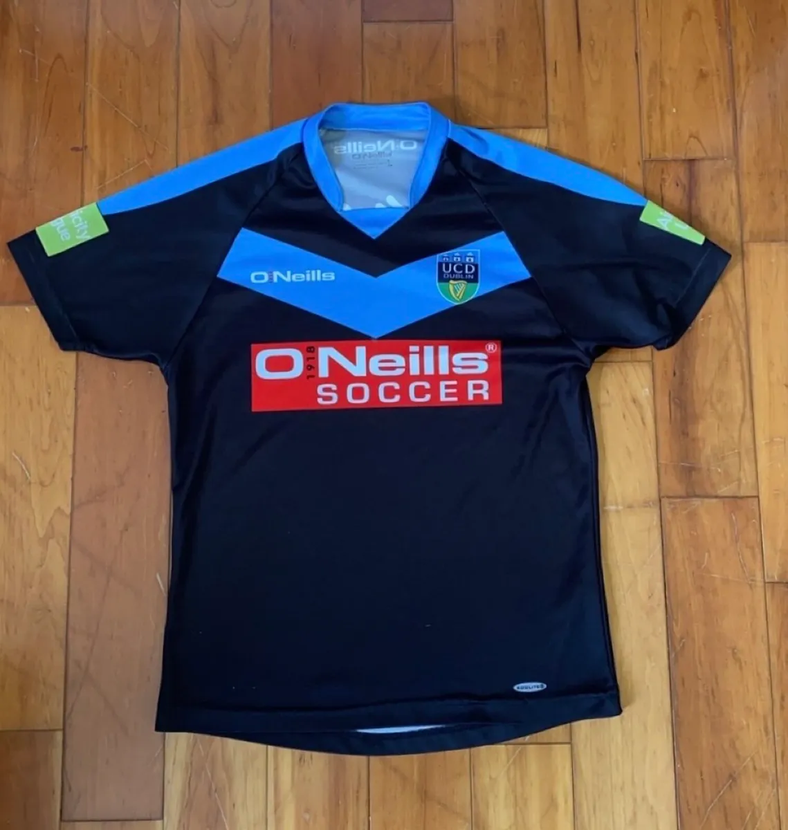UCD soccer jersey - Image 1