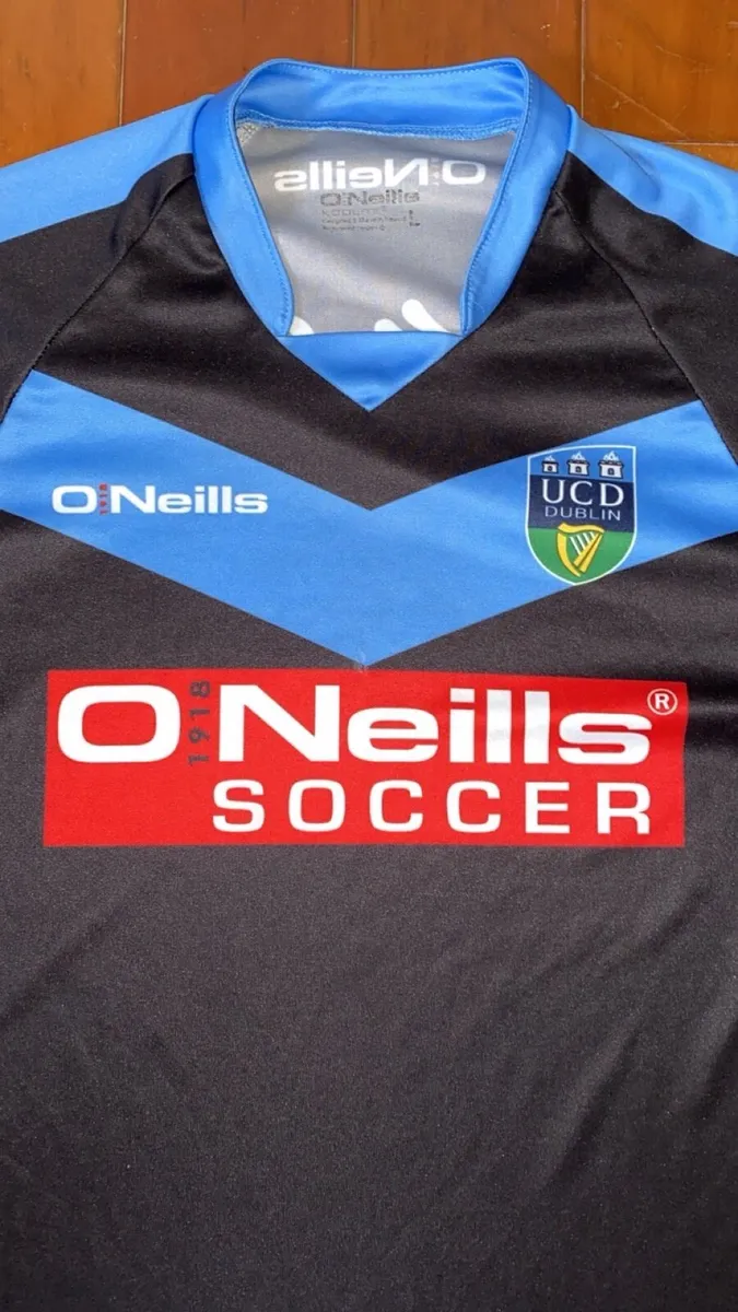 UCD soccer jersey - Image 3