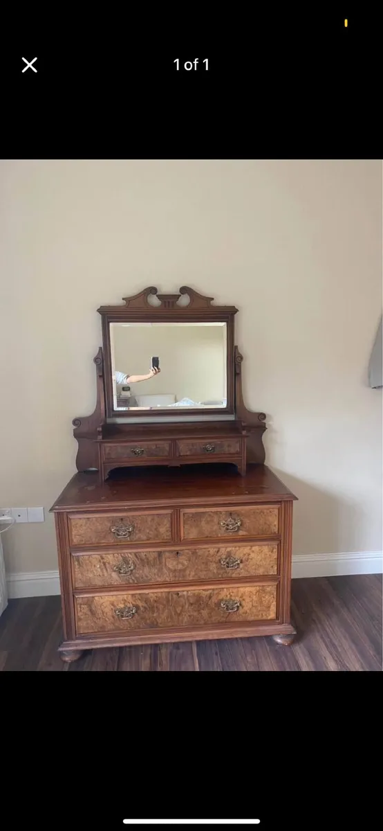 Antique dressing table