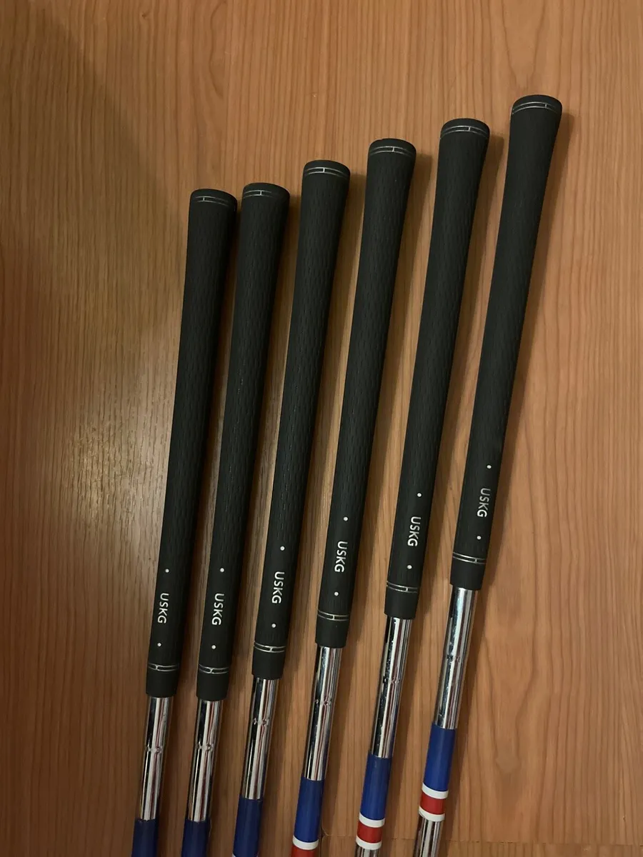 60” Golf Clubs - Image 2
