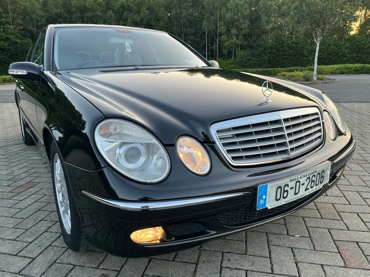 Mercedes Benz E200 Kompressor - Image 2