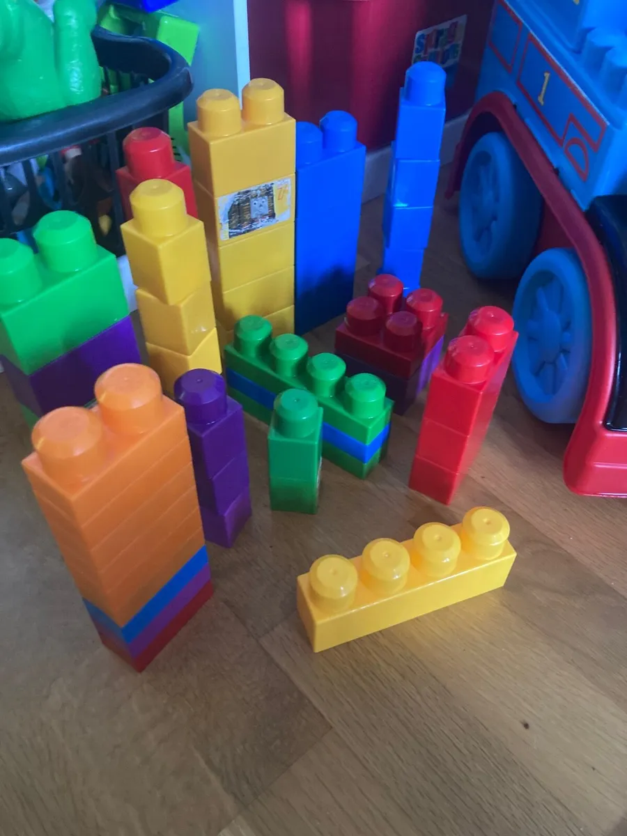 Thomas the tank engine - Image 2