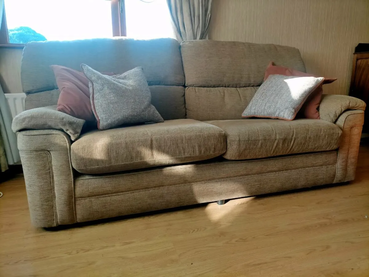 3 piece suite - Image 1