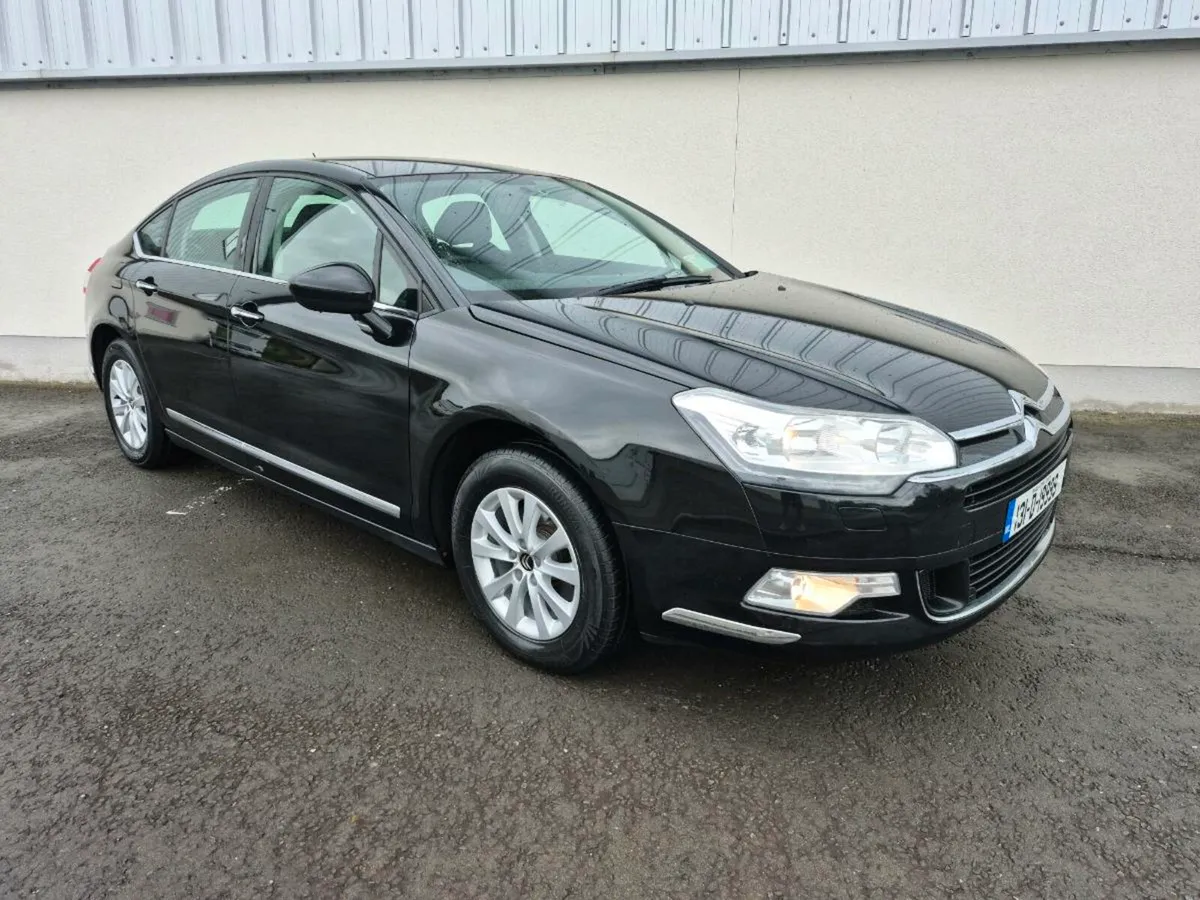 CITROËN C5**VERY LOW MILEAGE**LIKE NEW** - Image 2