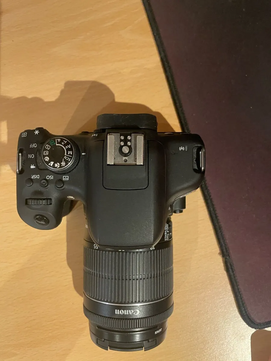 Canons EOS 750D DSLR - Image 4