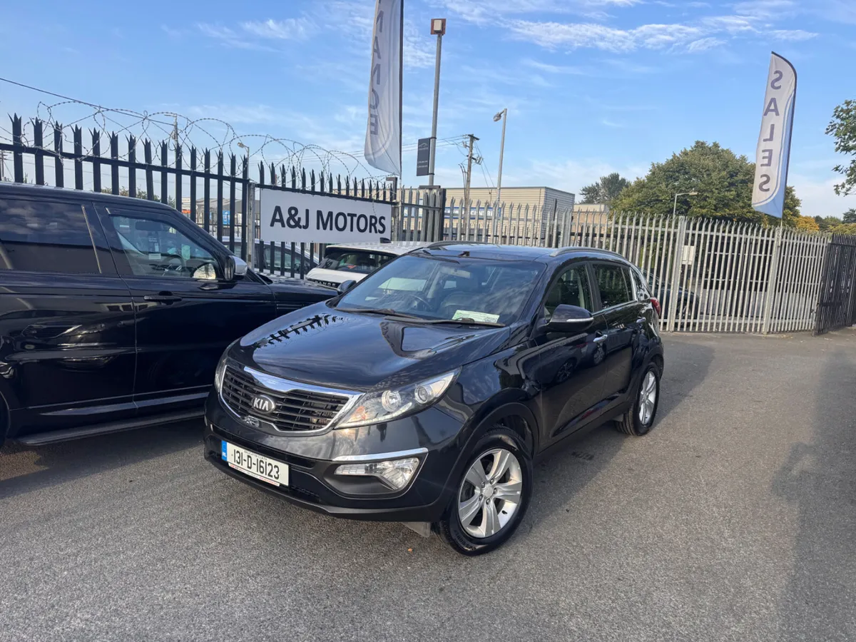 13 Kia Sportage 1.7 Glass Roof - Image 2