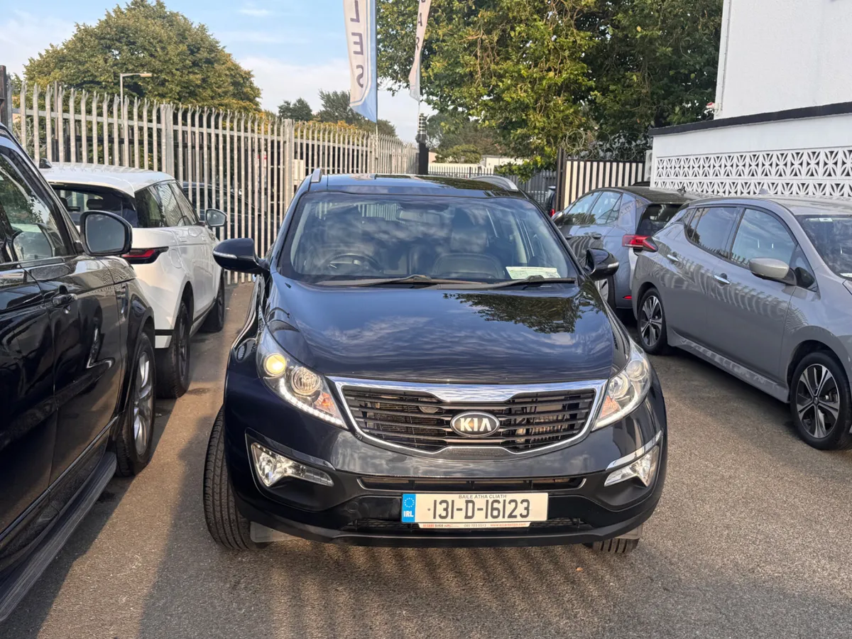 13 Kia Sportage 1.7 Glass Roof - Image 4