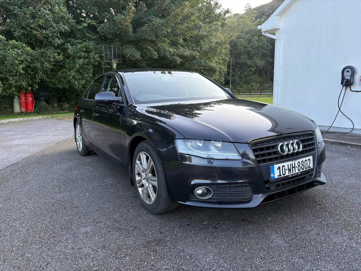 Audi A4 2.0 TDI SE Technik 167bhp - Image 2