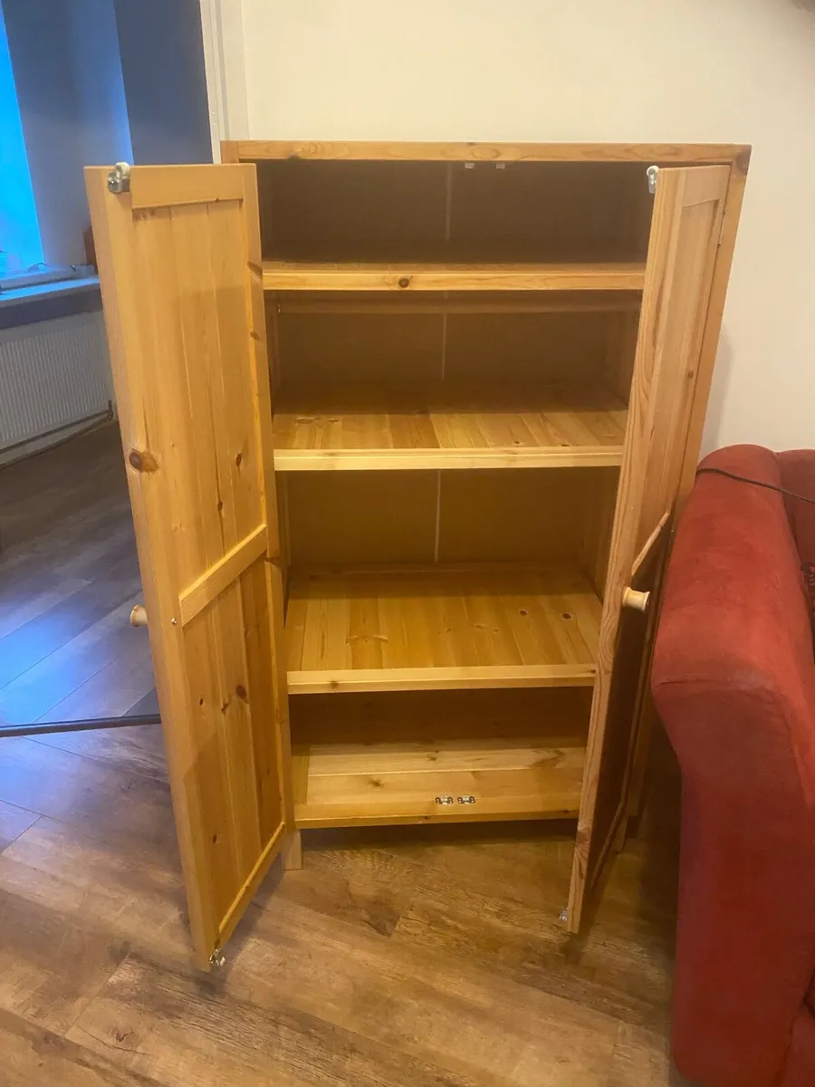 Wardrobe - Image 2