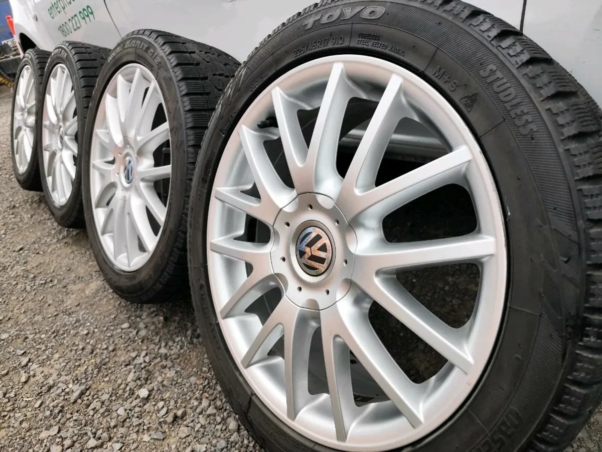 17" VW Golf GT / GTI alloy wheels - Image 1