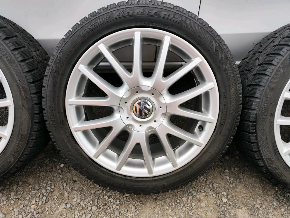 17" VW Golf GT / GTI alloy wheels - Image 4