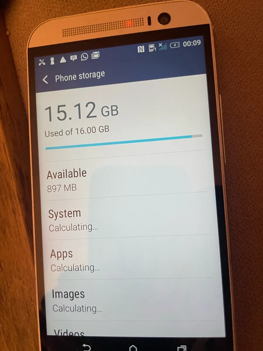 HTC One M8s phone - Image 2