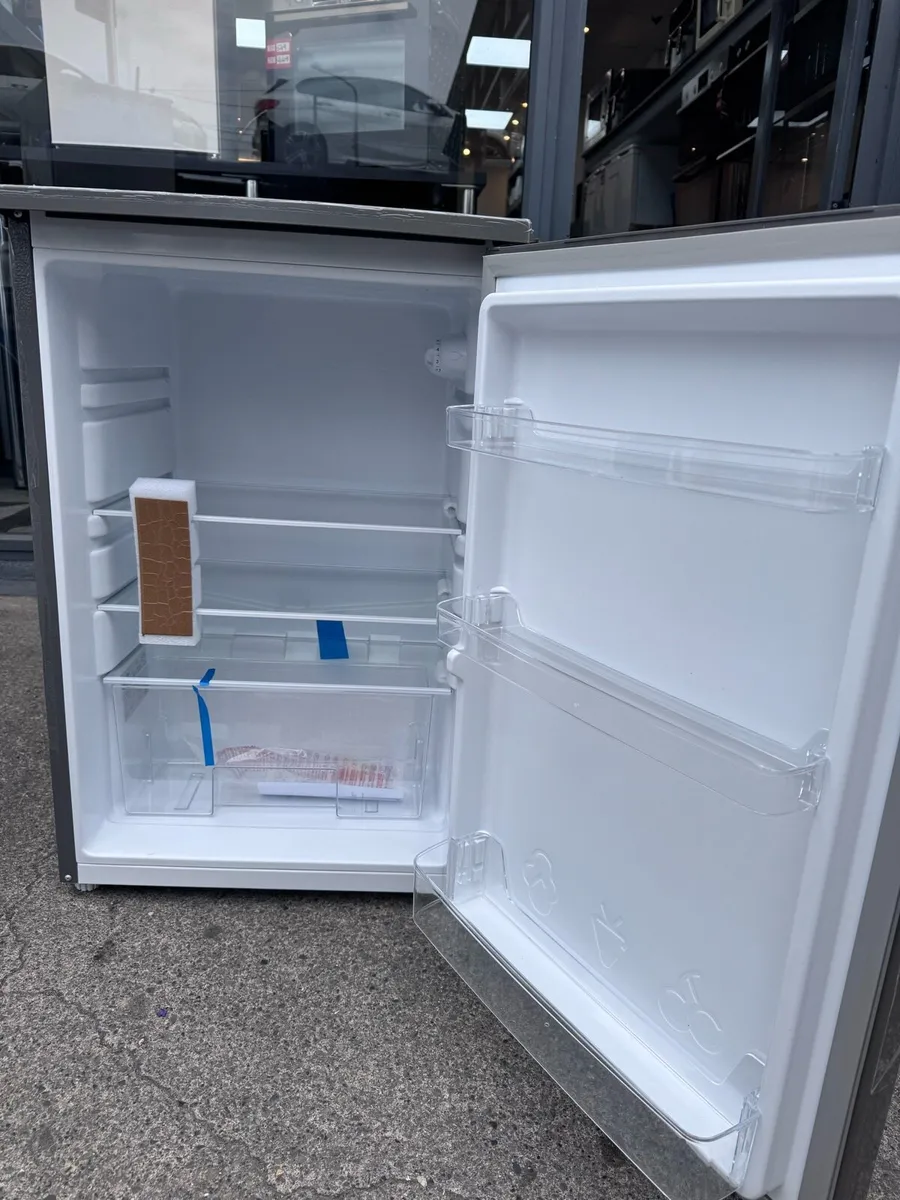 New display PowerPoint Inox undercounter fridge - Image 2