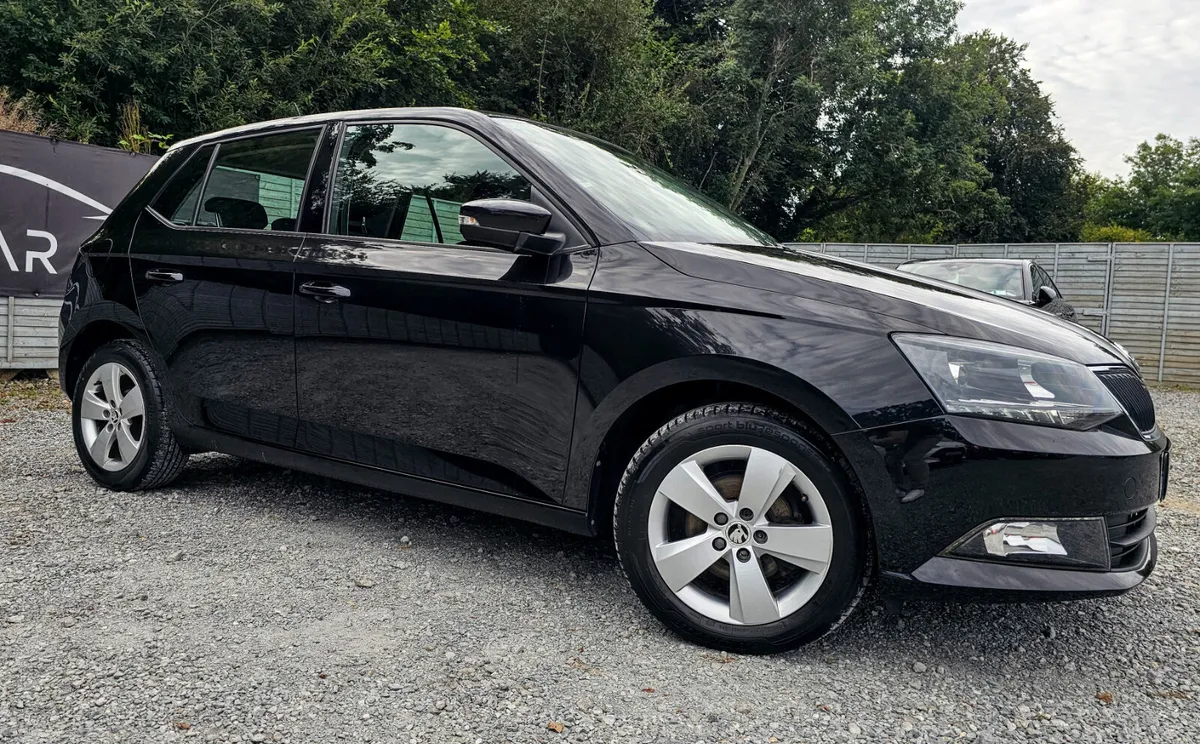 🔥 2018 Skoda Fabia 1.4TDI Low Miles - Image 3