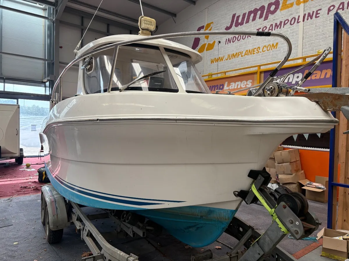 Quicksilver 640 Pilothouse – - Image 4