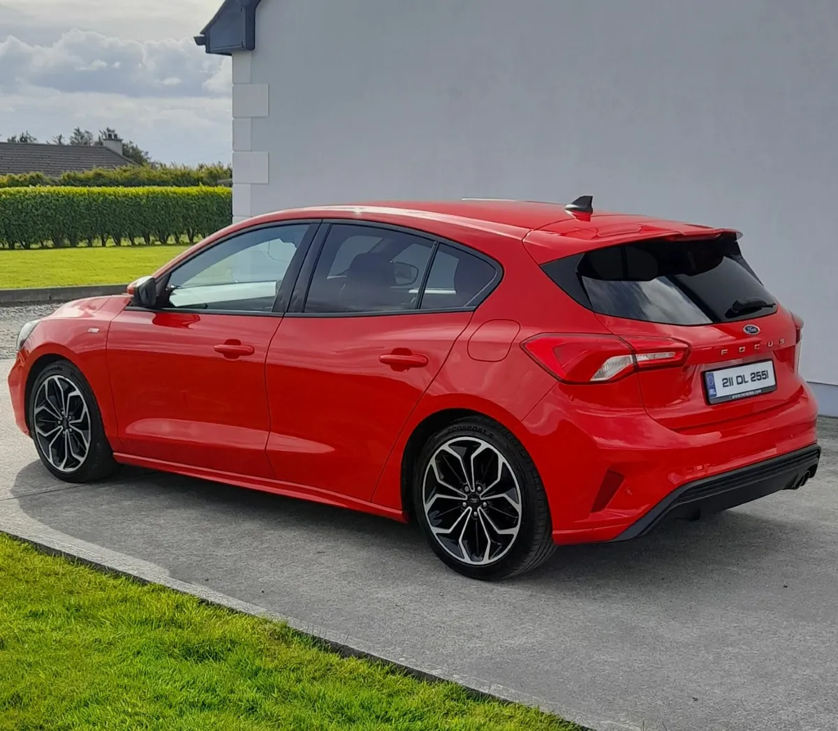 🔴Ford Focus 2021 ST Line X Edition 5DR Auto - Image 1