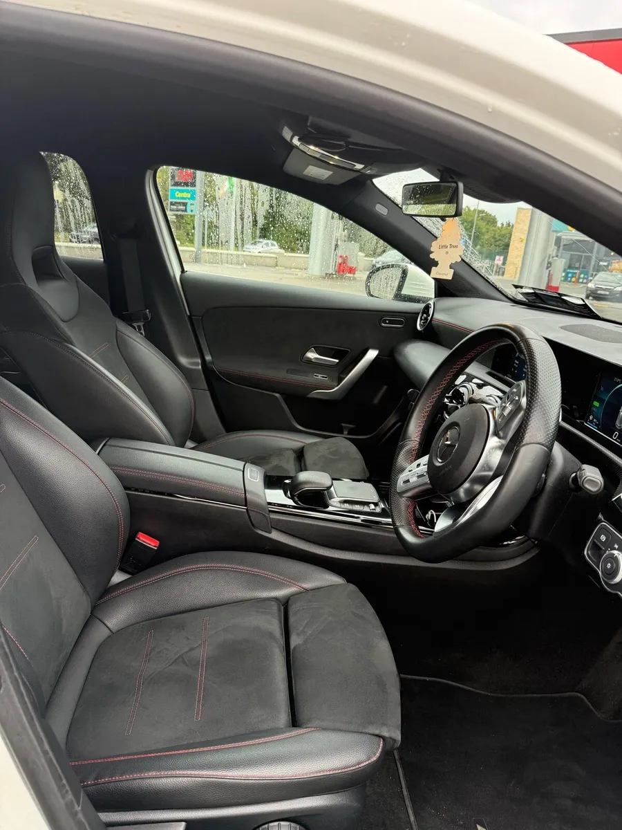 Mercedes A Class 250e - Image 4
