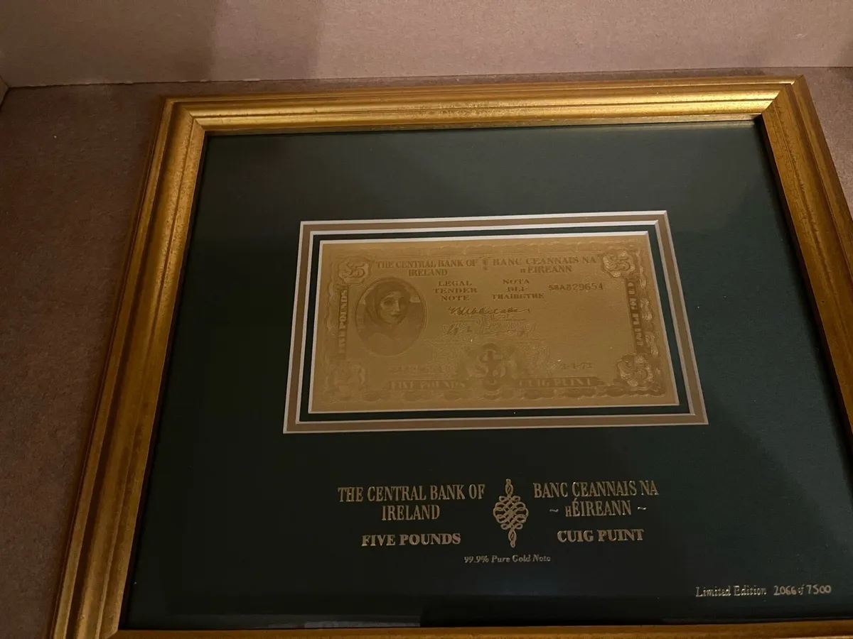 Gold plated five pound note - Image 1