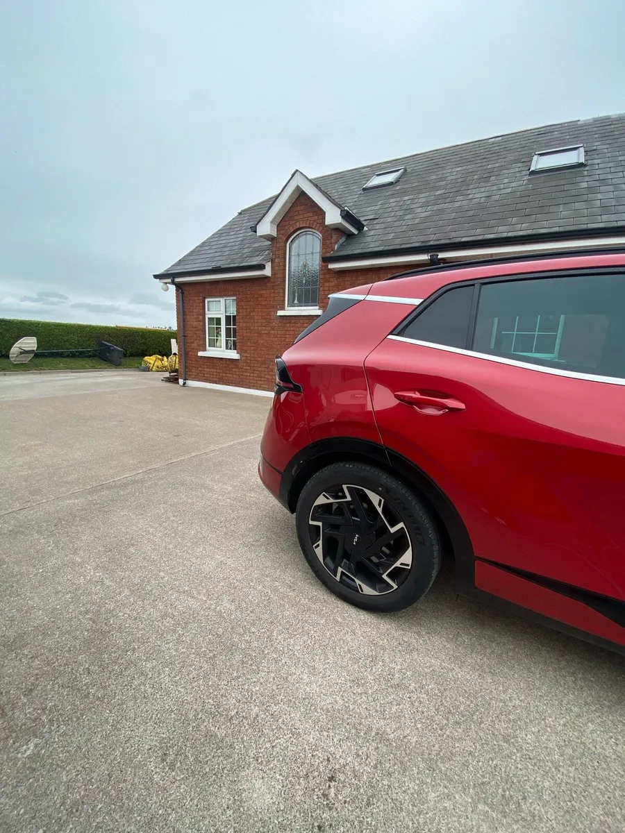 2022kia sportage Gt line - Image 3