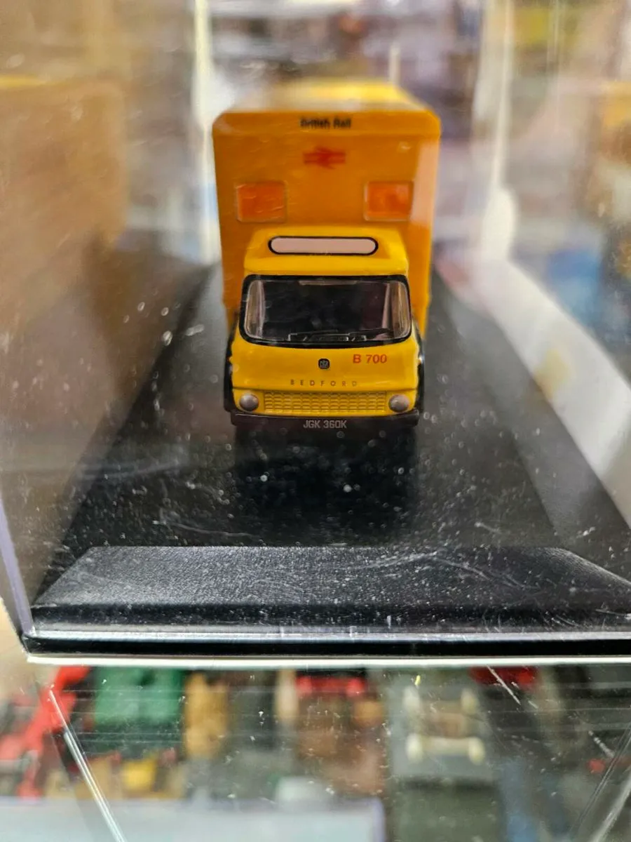 Corgi Oxford British Rail Truck - Image 3