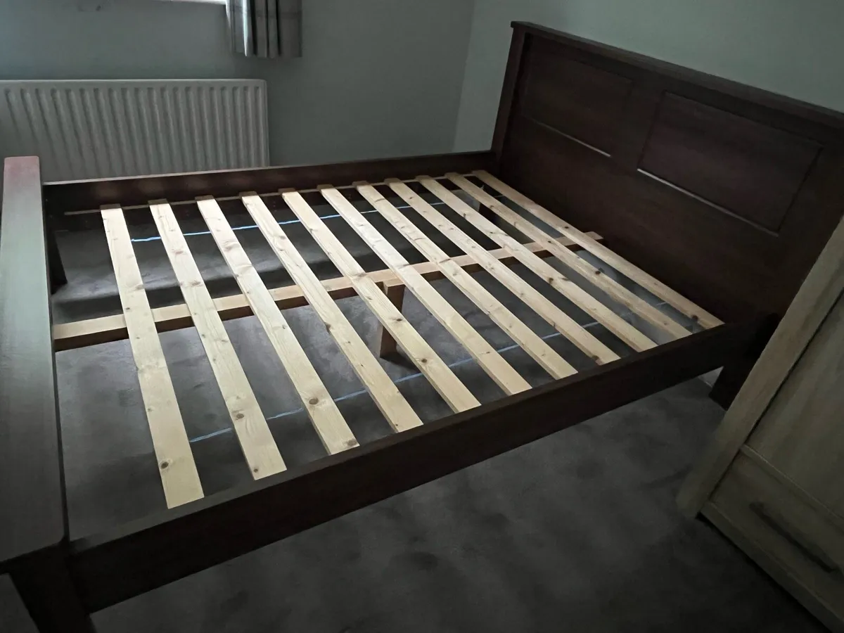 Bed - Image 3