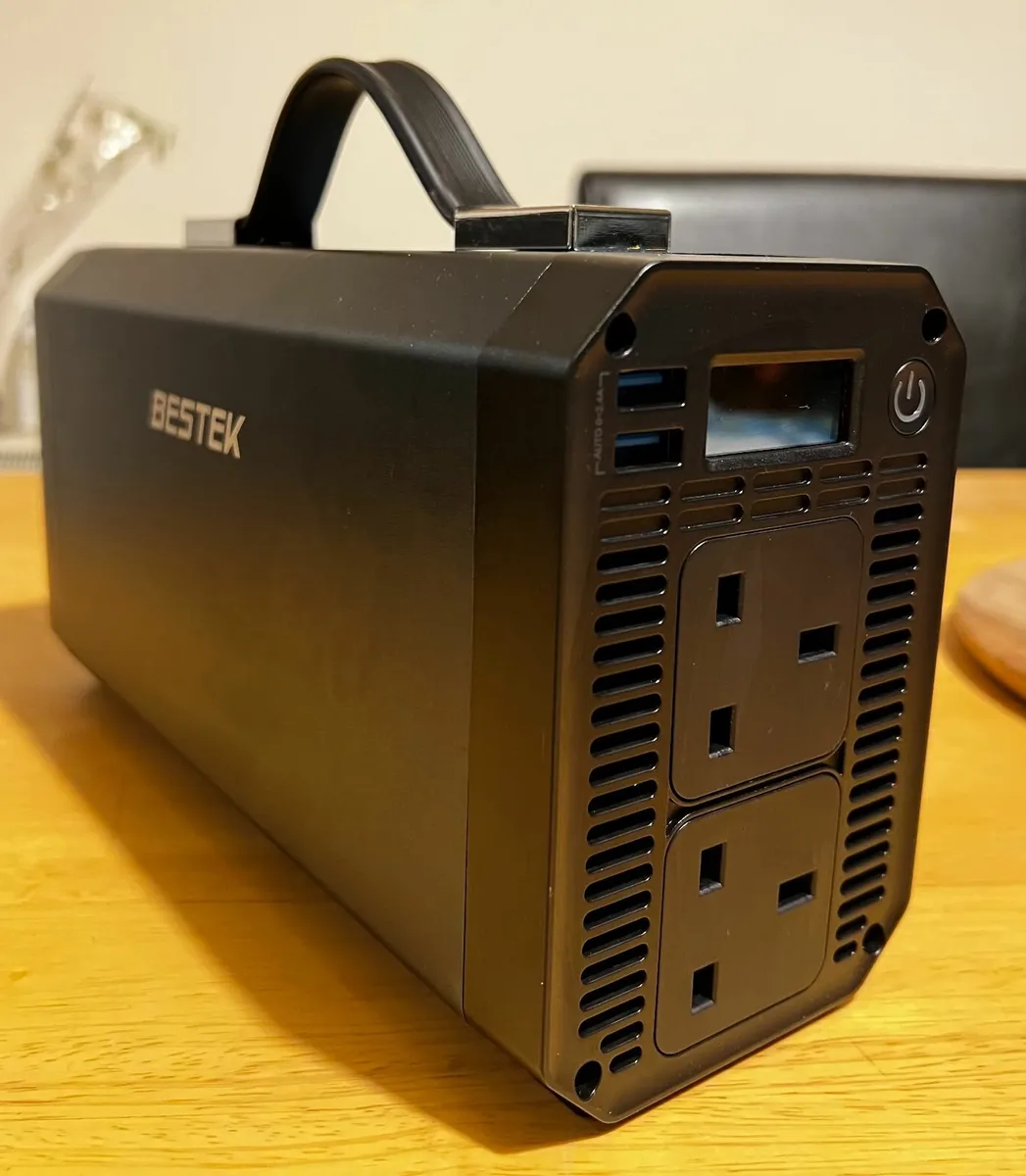Bestek 1000W Pure Sine Wave Power Inverter - Image 3