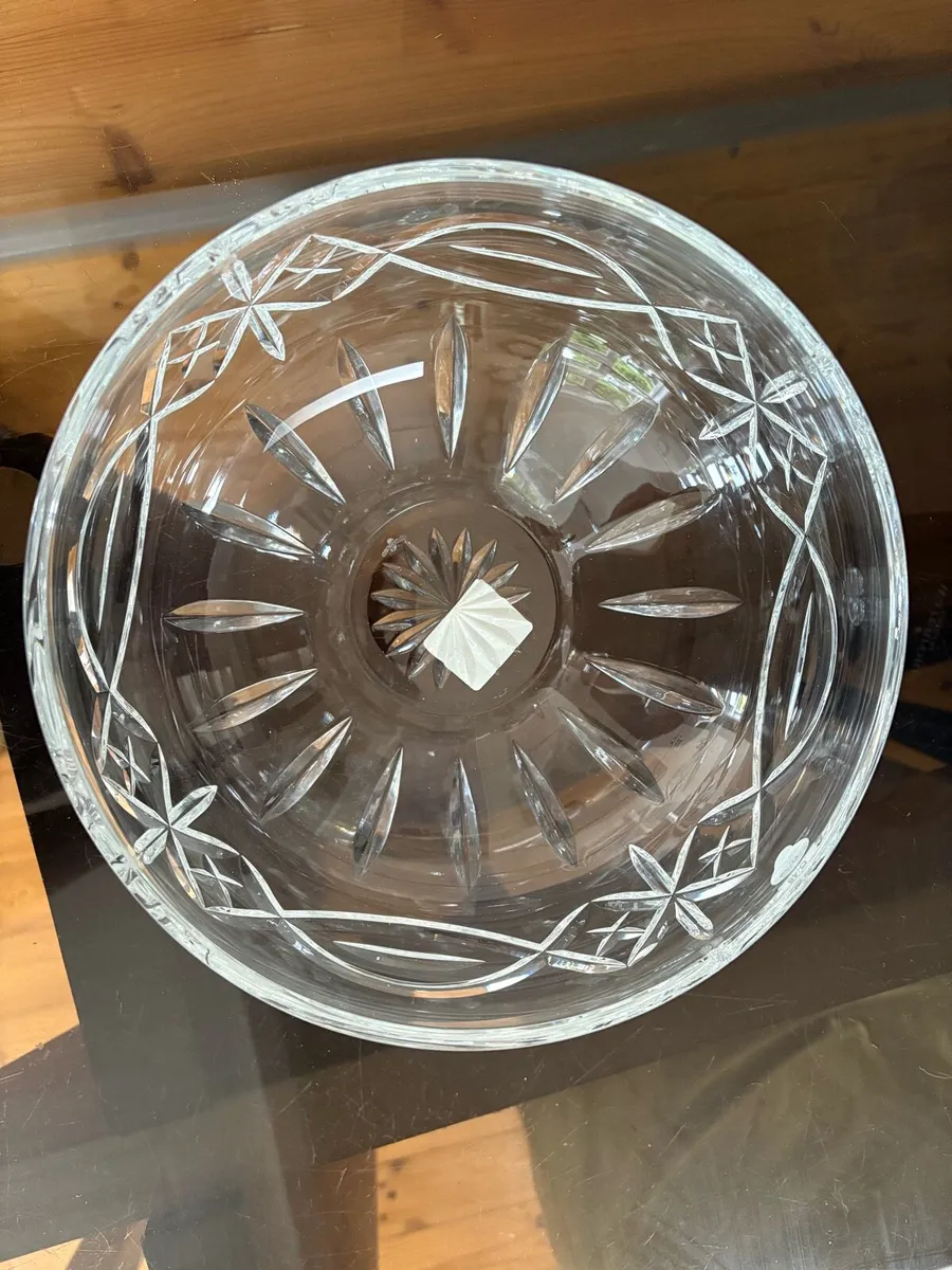 Waterford Crystal 9" Dolmen Bowl - Image 2