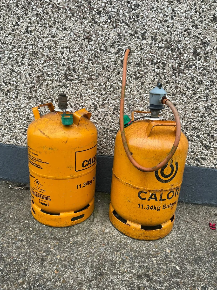 Two Empty Gas Cylinders.  €15each - Image 1