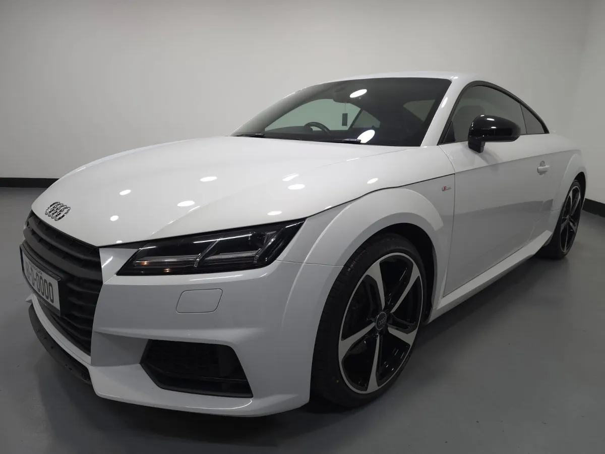 Audi TT S-Line Black Edition Quattro - Image 3