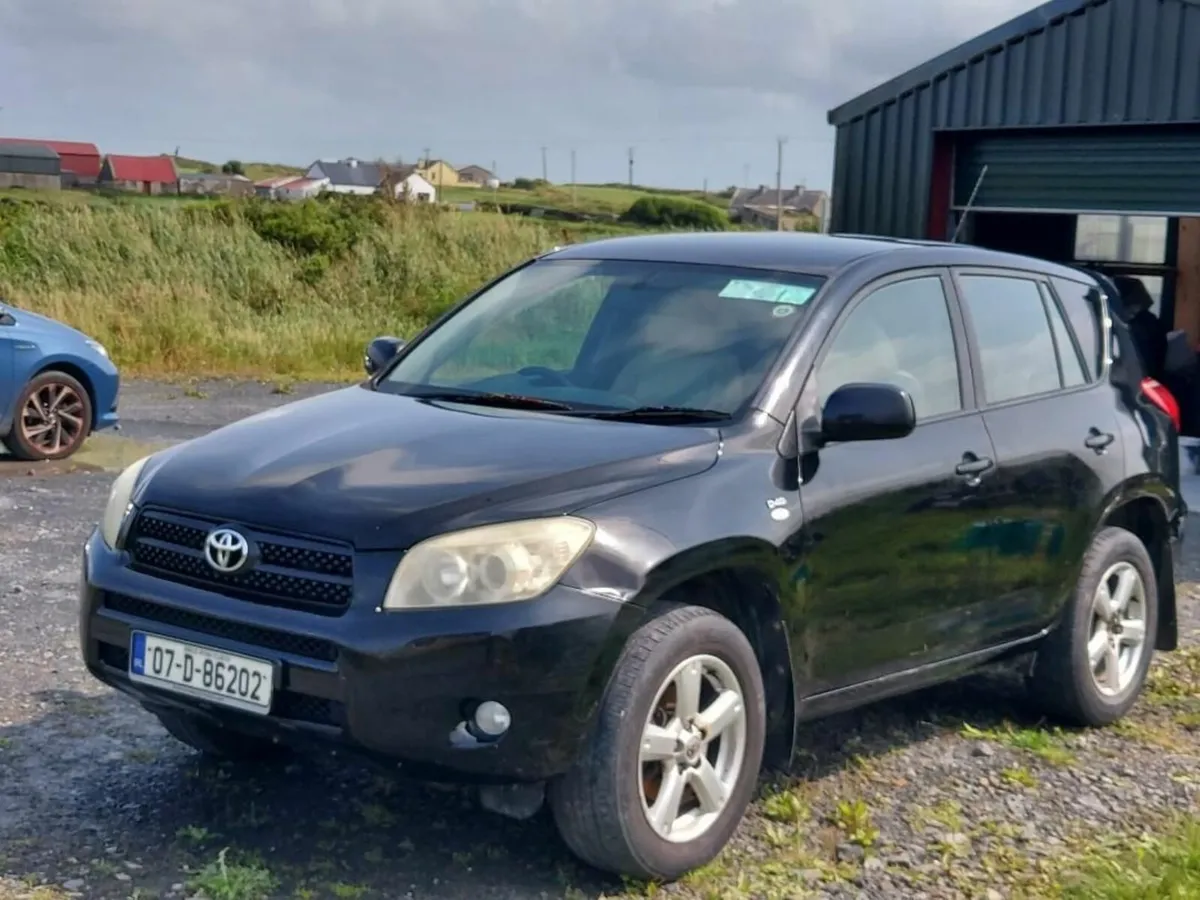 Toyota RAV4 2007 - Image 1