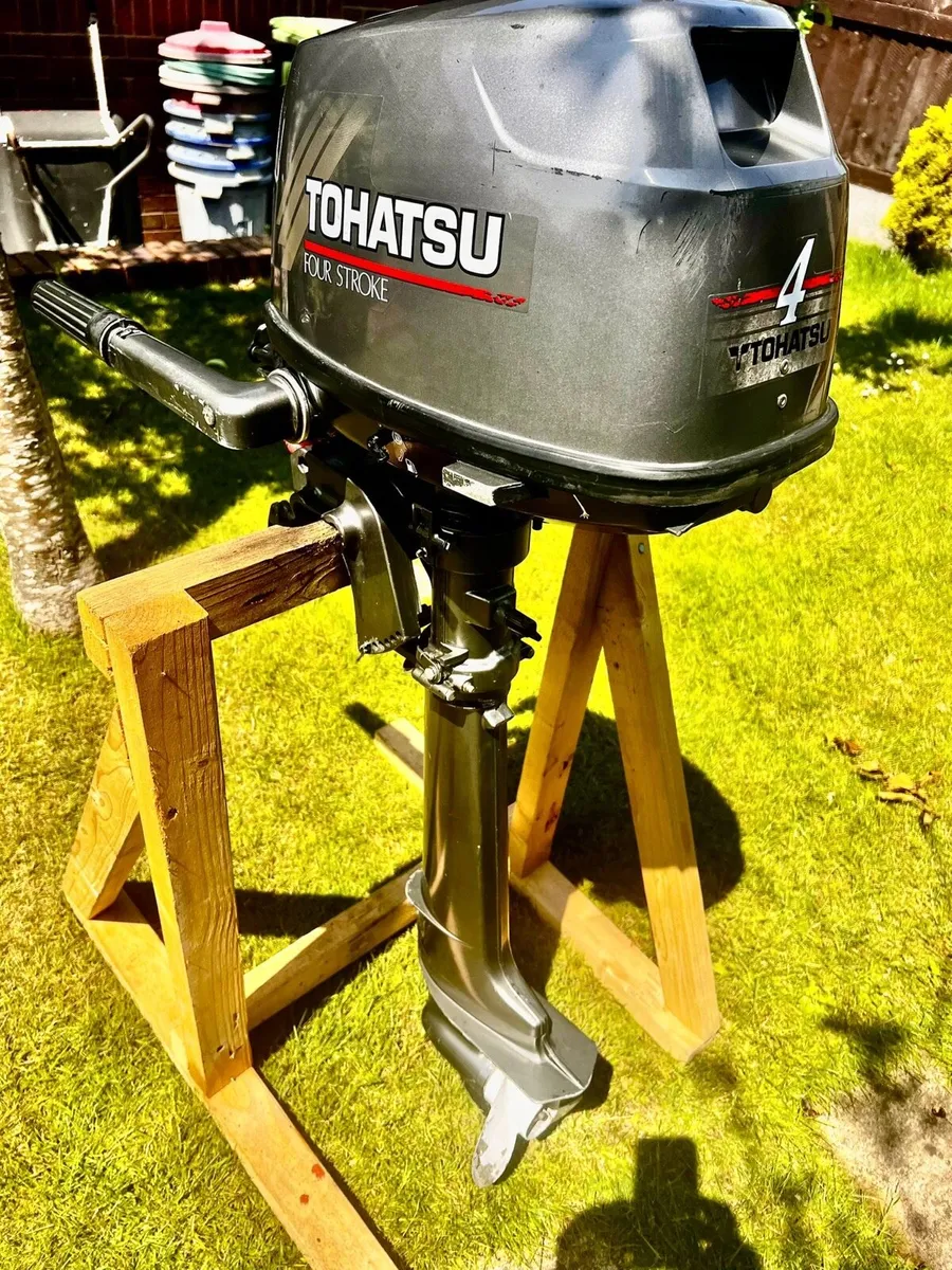 Tohatsu 4hp outboard - Image 1