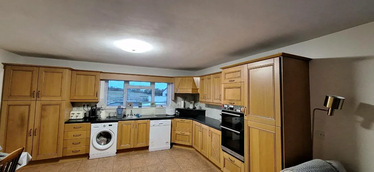Kitchen - Image 1