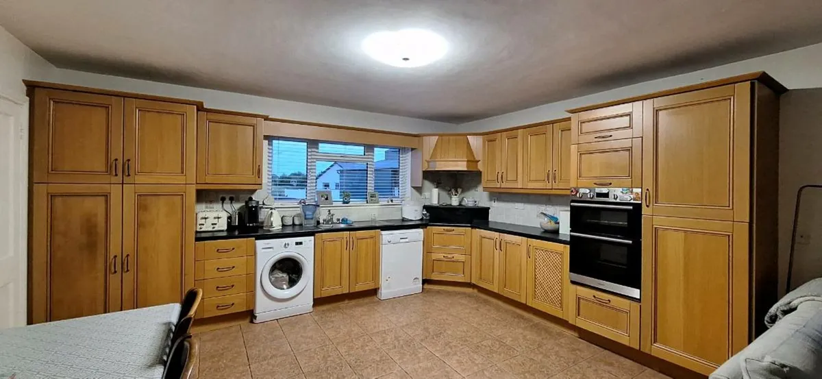 Kitchen - Image 2