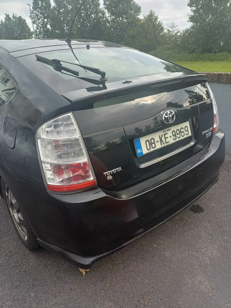 Toyota Prius 2008 - Image 2