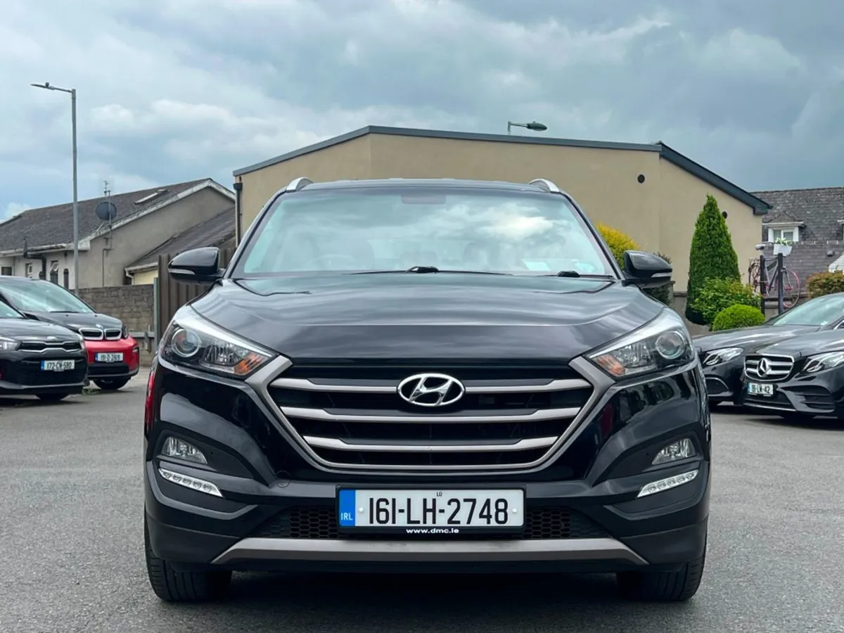 Hyundai Tucson 1.7 Diesel Executive  high Spec - Image 2