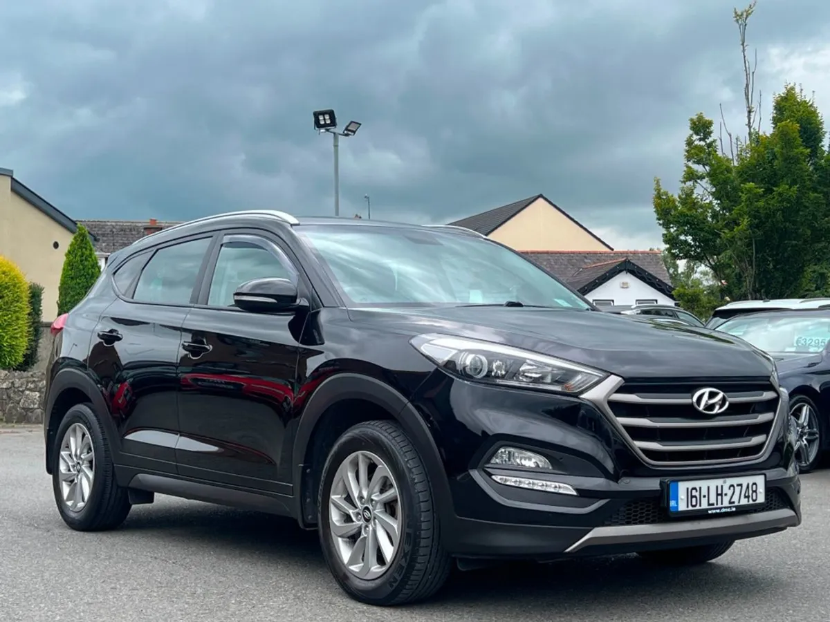 Hyundai Tucson 1.7 Diesel Executive  high Spec - Image 3