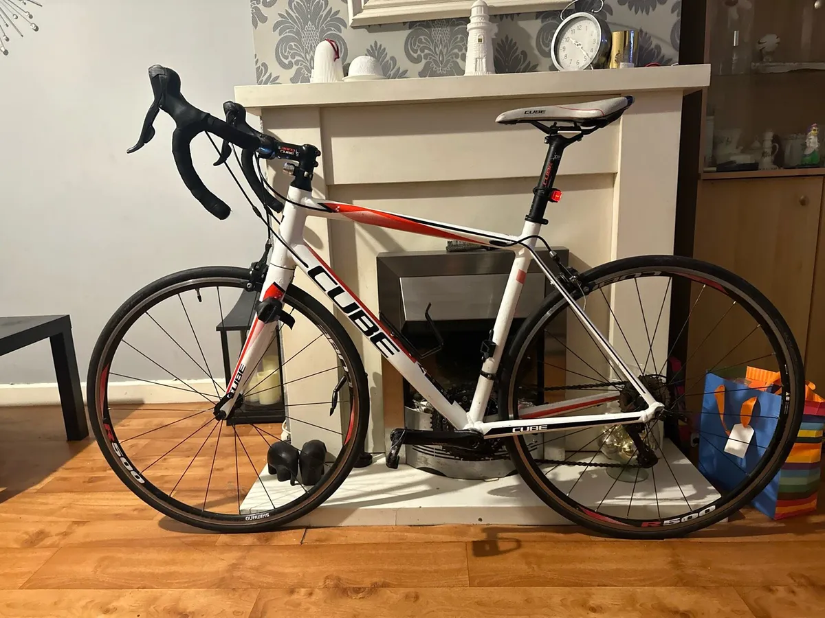 Bike cube peloton pro(reasonable offers accepted) - Image 1