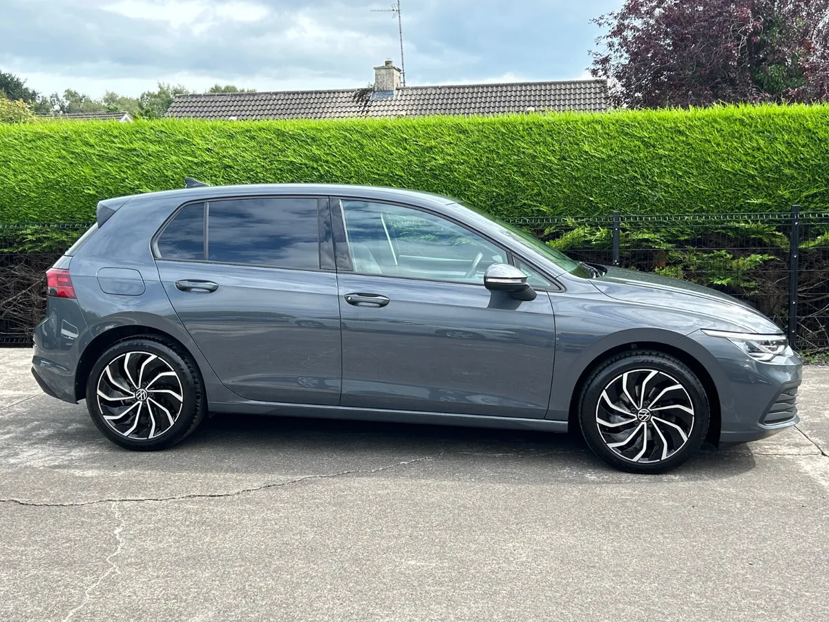 2021Volkswagen Golf 1.5 tsi  life €20500 inc VRT - Image 3