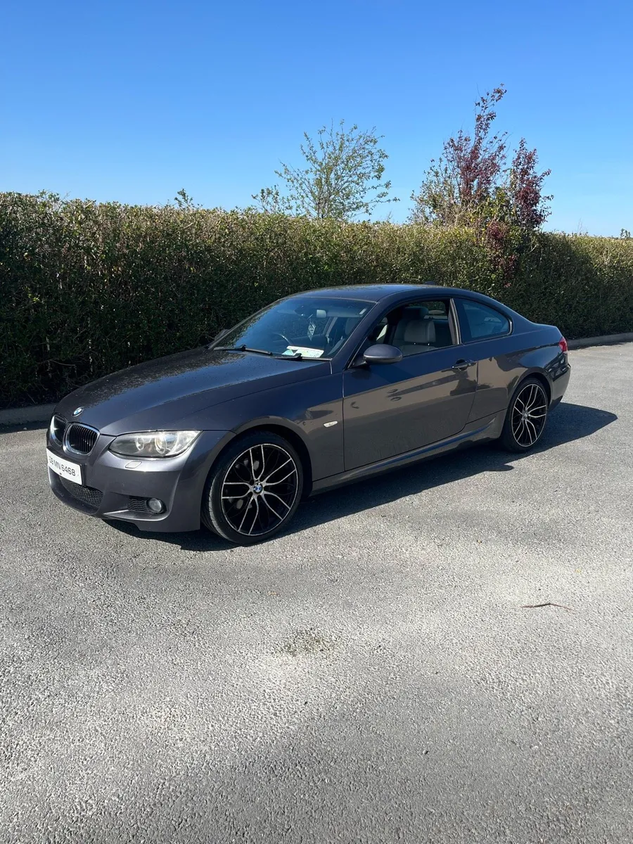 BMW 320cd - Image 1