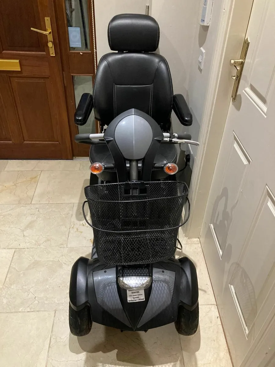Mobility scooter - Image 2