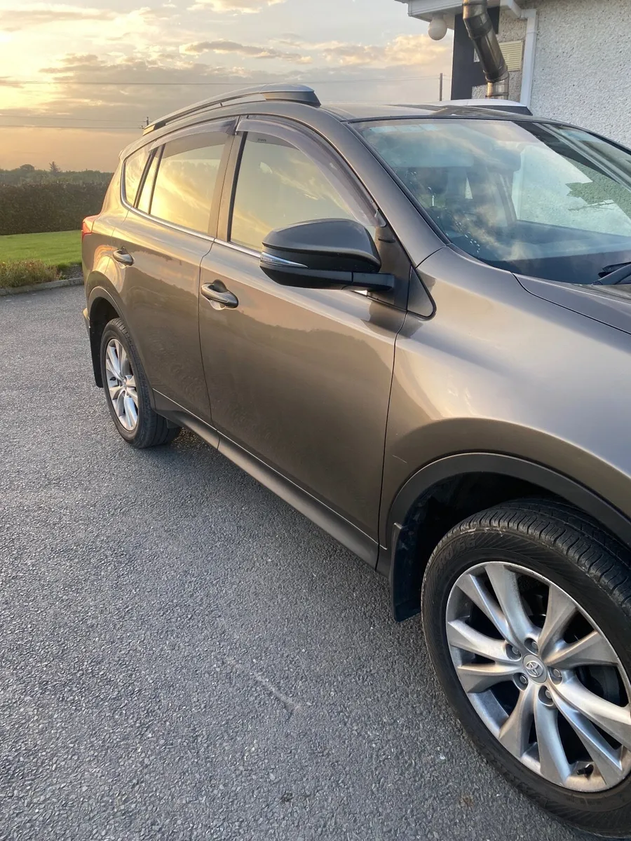 Toyota RAV4 2015 (152) - Image 2