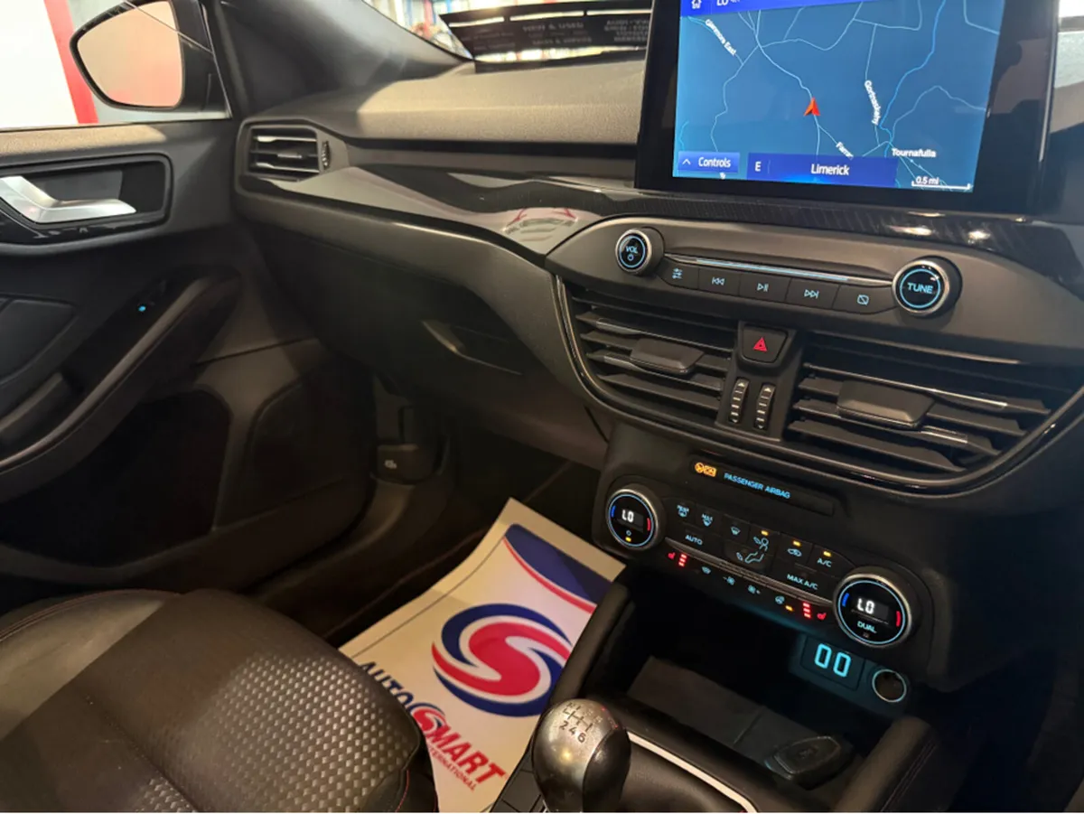 Ford Focus ST-LINE X TDCI - Image 3