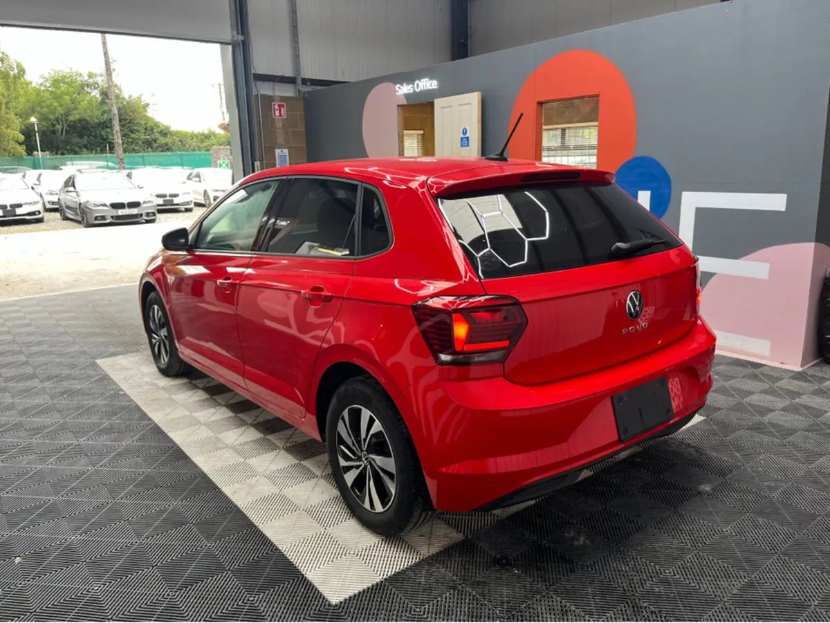 Volkswagen Polo 1.0 TSI COMFORT LINE / 41k KMs / R - Image 4