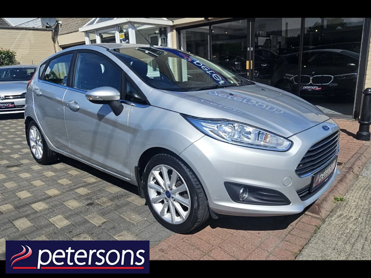 Ford Fiesta MCA TITANIUM 1.25 60PS M5 5 5DR - Image 3