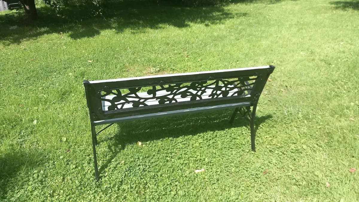 Garden bench - Image 3